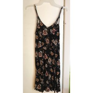 CASUAL FALL/SUMMER DRESS